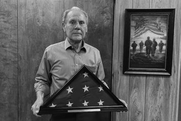 Rick Jones Receives Retired Veterans Day Flag